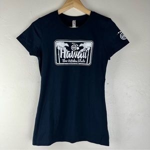 NWT Maui Built Aloha State Tee Med